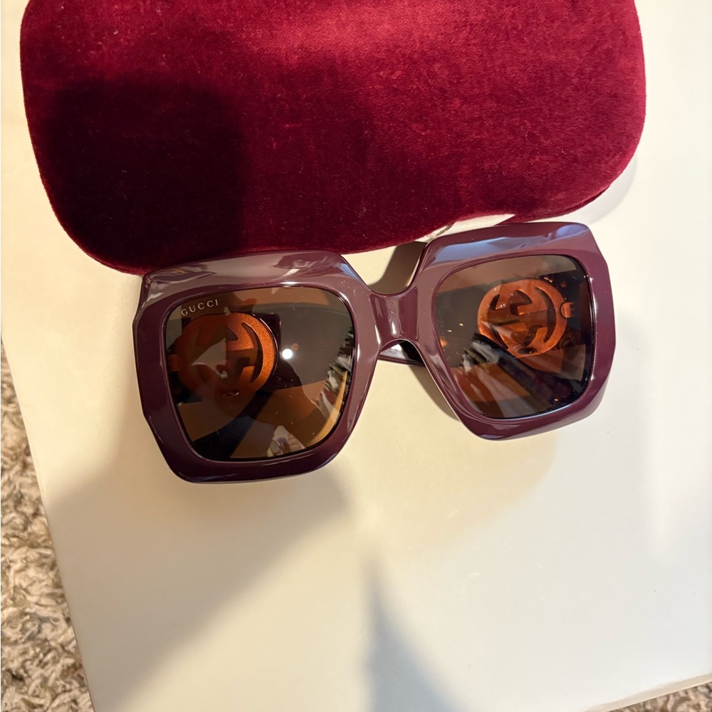 Gucci Sunglasses with Iconic Logo